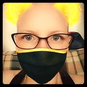 Meet your Posher, Abby